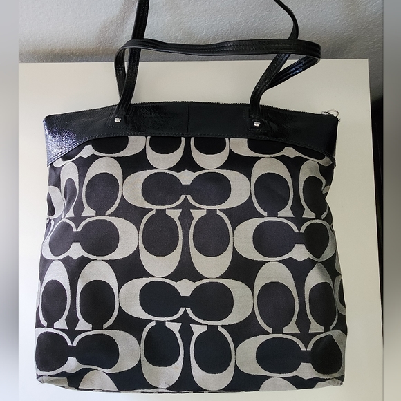 Coach Laura Signature Tote - Picture 7 of 13